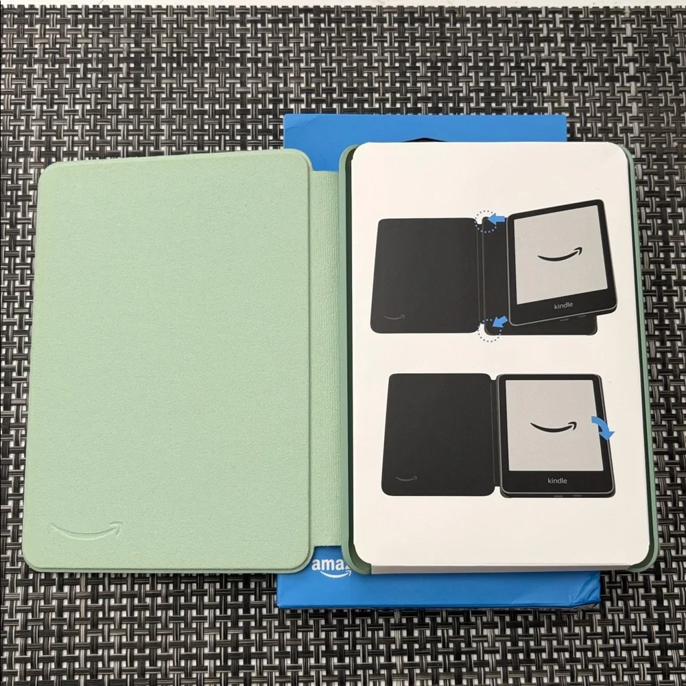 KINDLE CASE GEN 11- Kindle 6